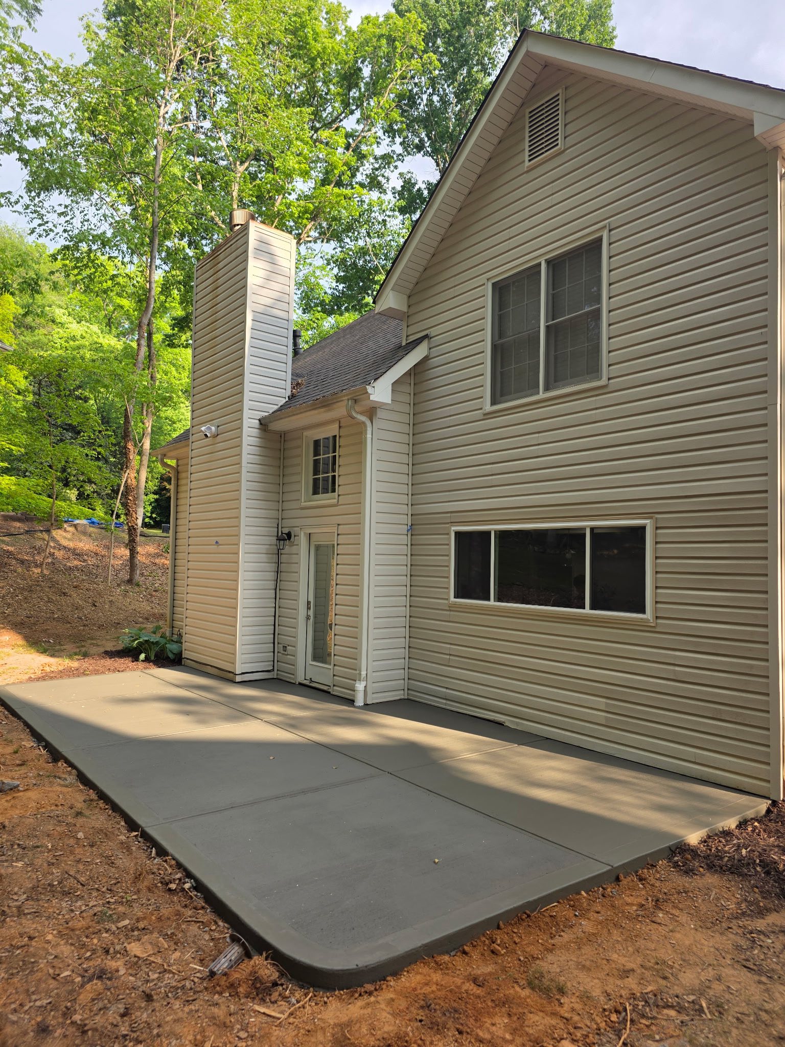 Side Yard Patio